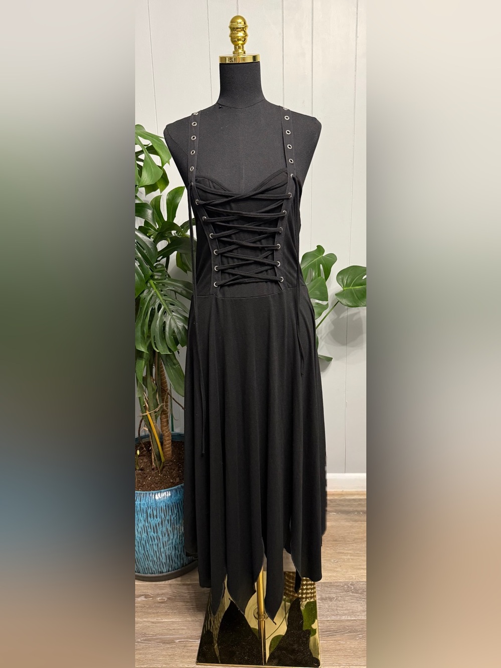 Black Asymmetrical Lace-Up Midi Dress (stretch)